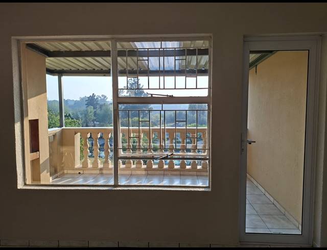 1 BEDROOM FLAT TO LET IN VAALPARK
